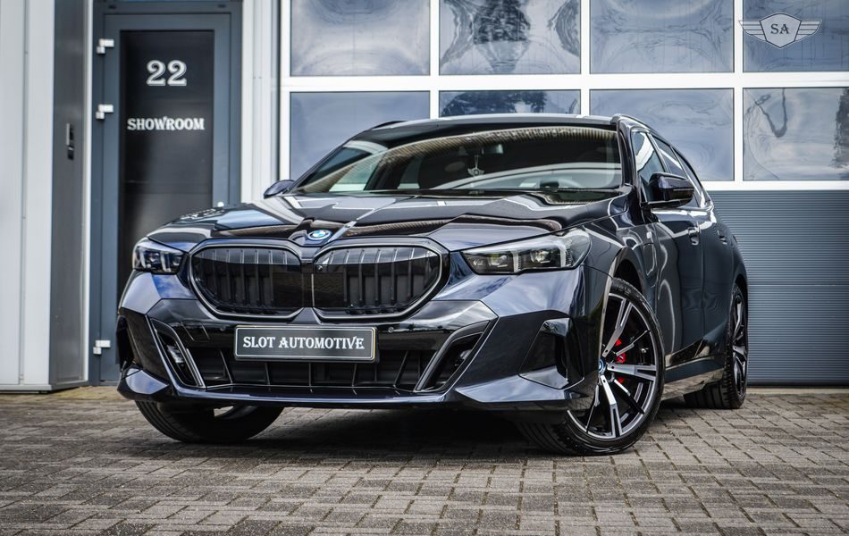 BMW 5-SERIE